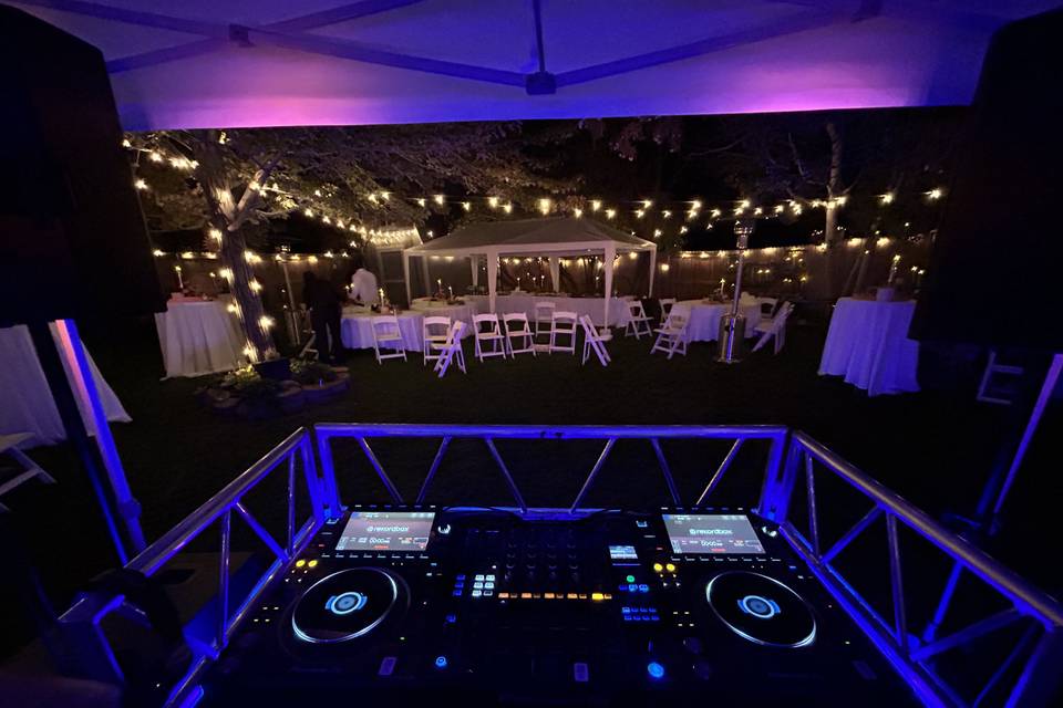 DJ deck