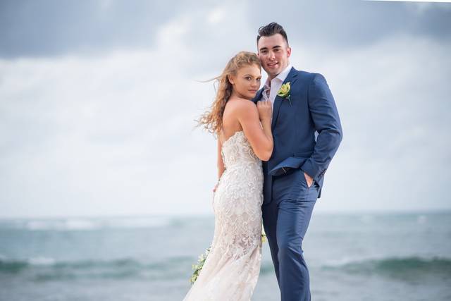 Oahu beach wedding