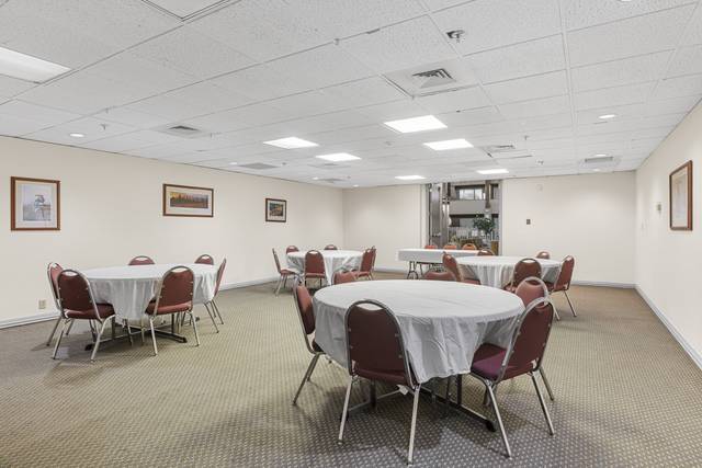 Riverside Hotel And Conference Center