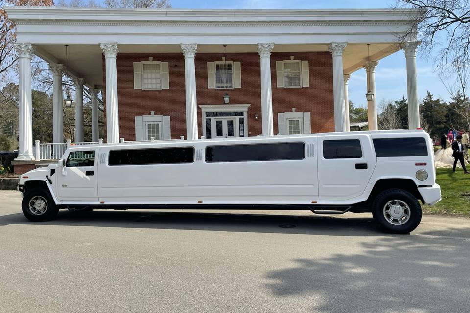 Executive Limousine and Shuttle Service LLC