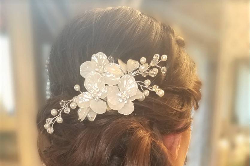 Airy Bridal Updo