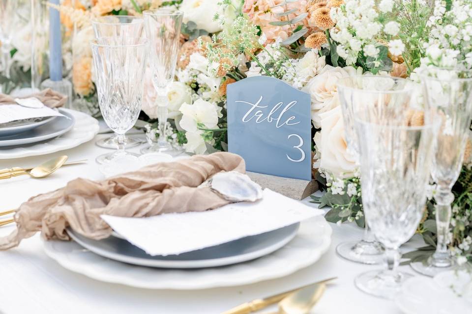 Table setting