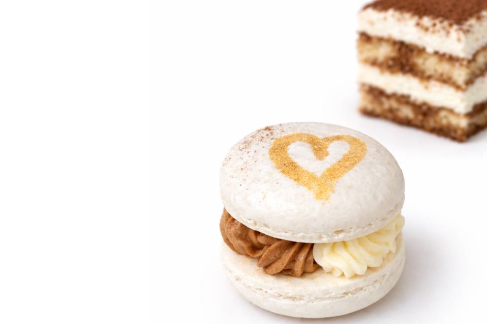 Tiramisu Macaron