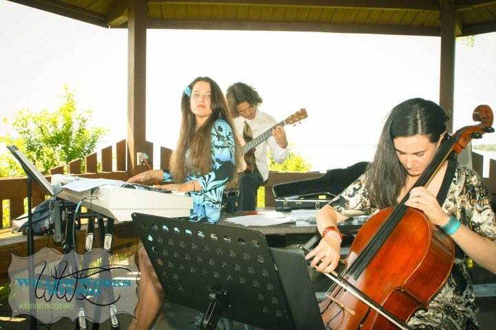 Beth Radovsky - Cello