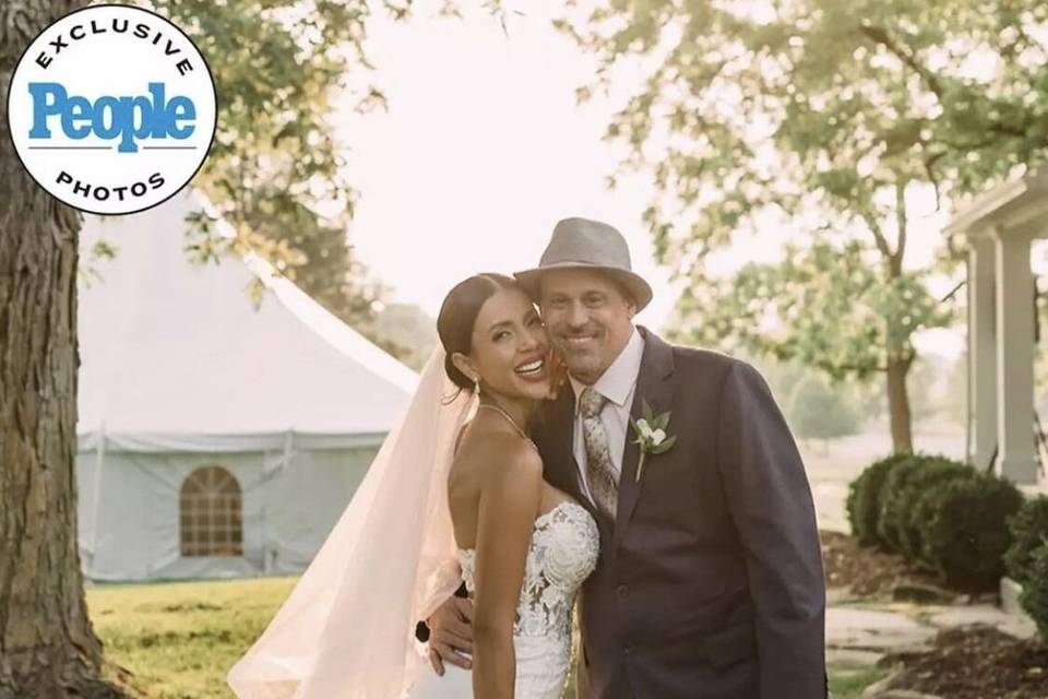 White Magnolia Bridal
