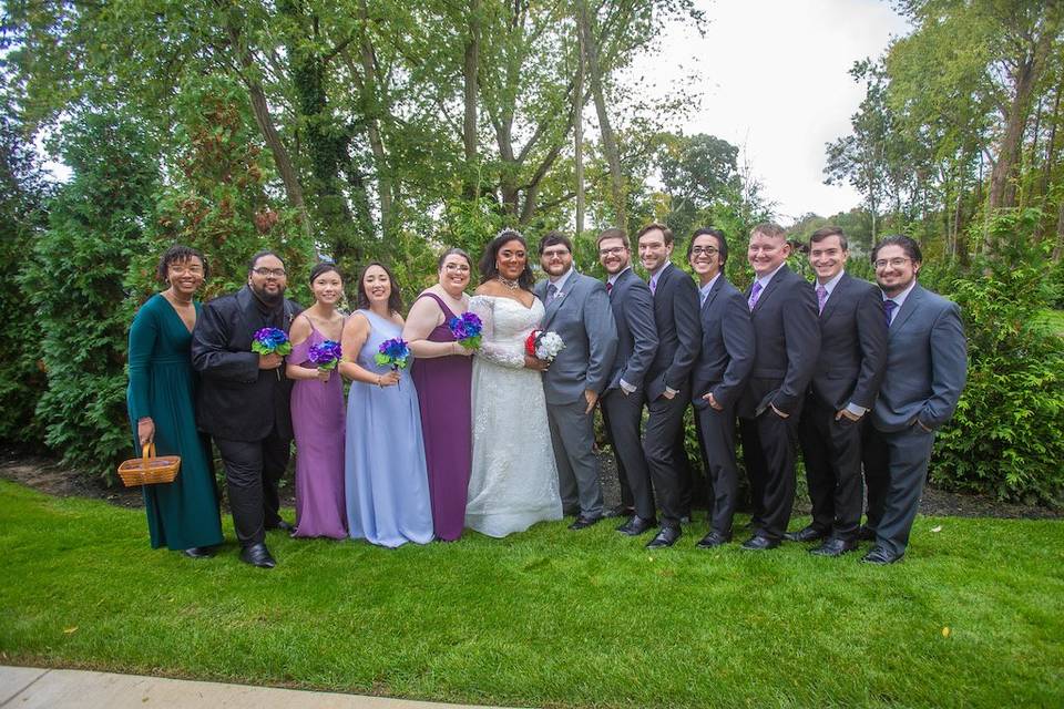 Bridal Party Lawn Photo