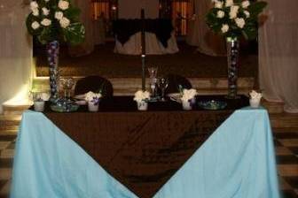 Sweetheart table