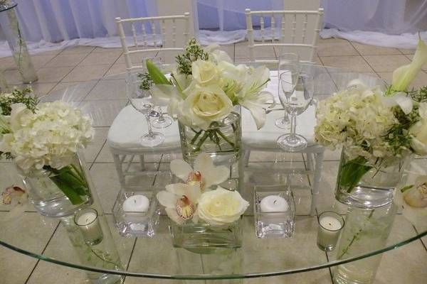 Sweetheart table