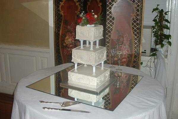 Cakes by Shirley