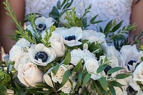 White flower bouquets