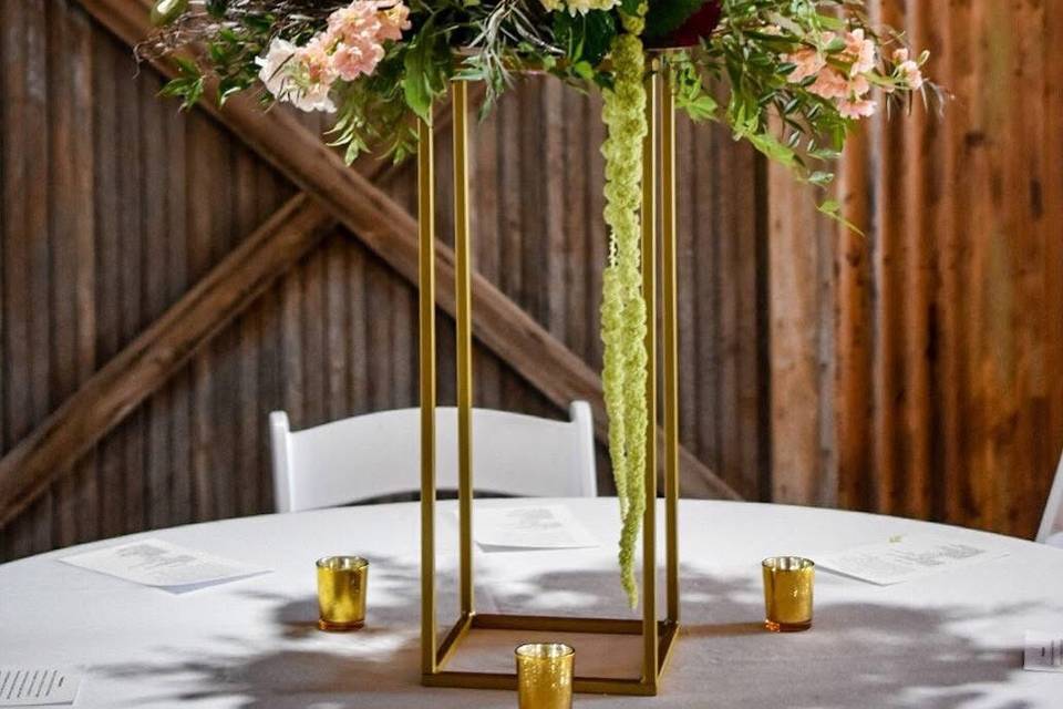 Tall centerpiece