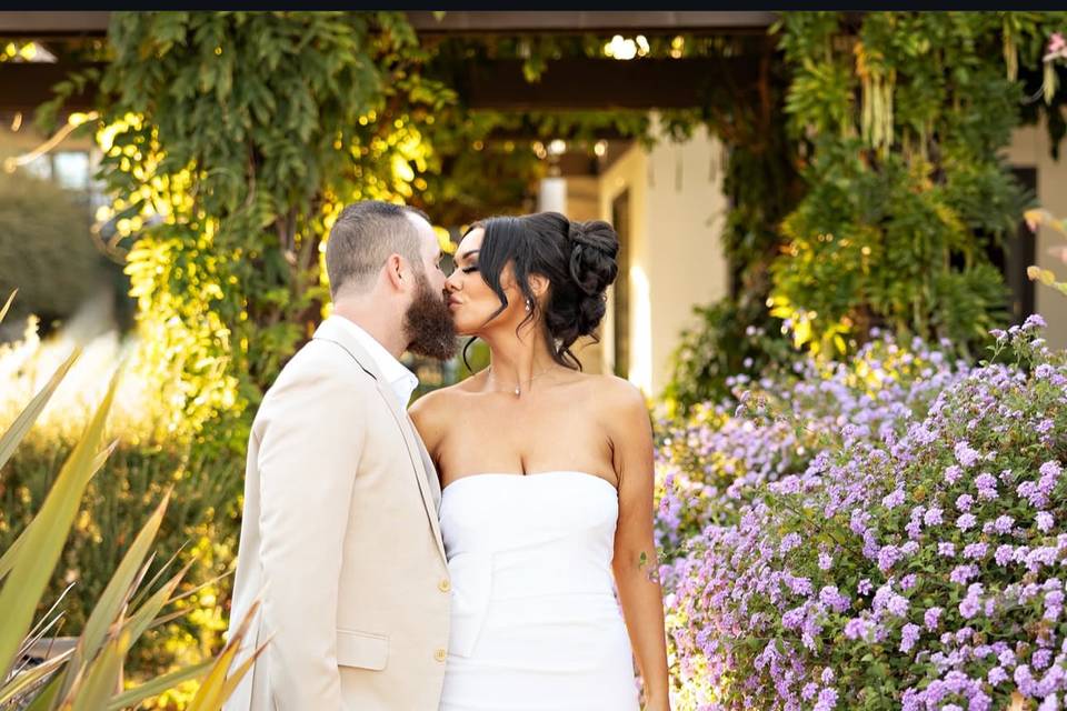 Layla's Bridal