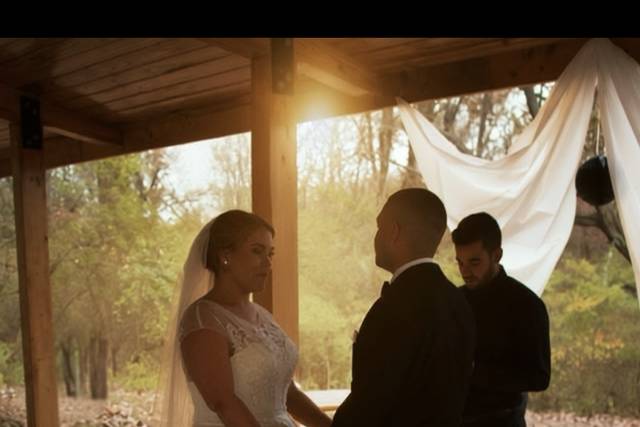 Isla Vows LLC