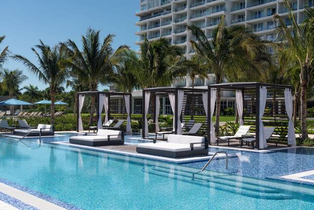 PLSRT Adult Pool Cabanas.jpg