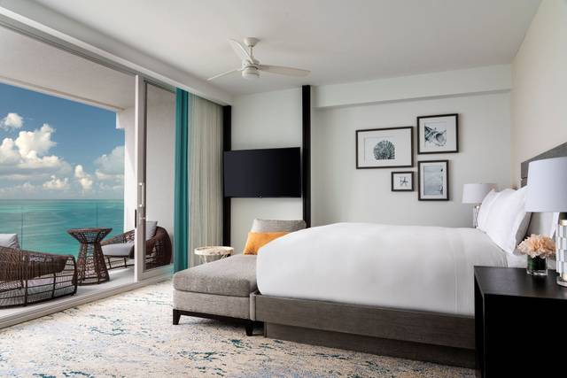 PLSRT Ocean Front King Room.jpg
