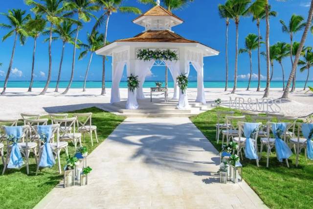 Destination Wedding 1.png