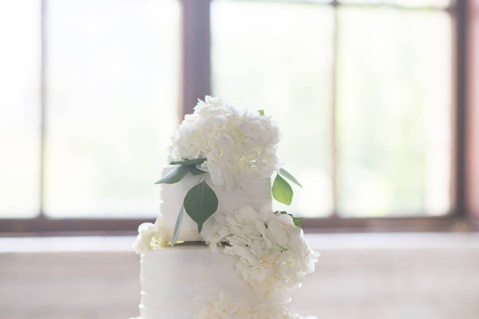 Wedding Cake with Flowers