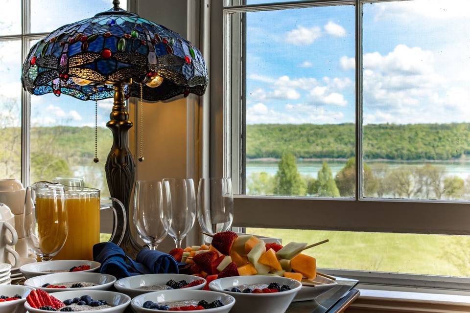 Inn at Taughannock Falls