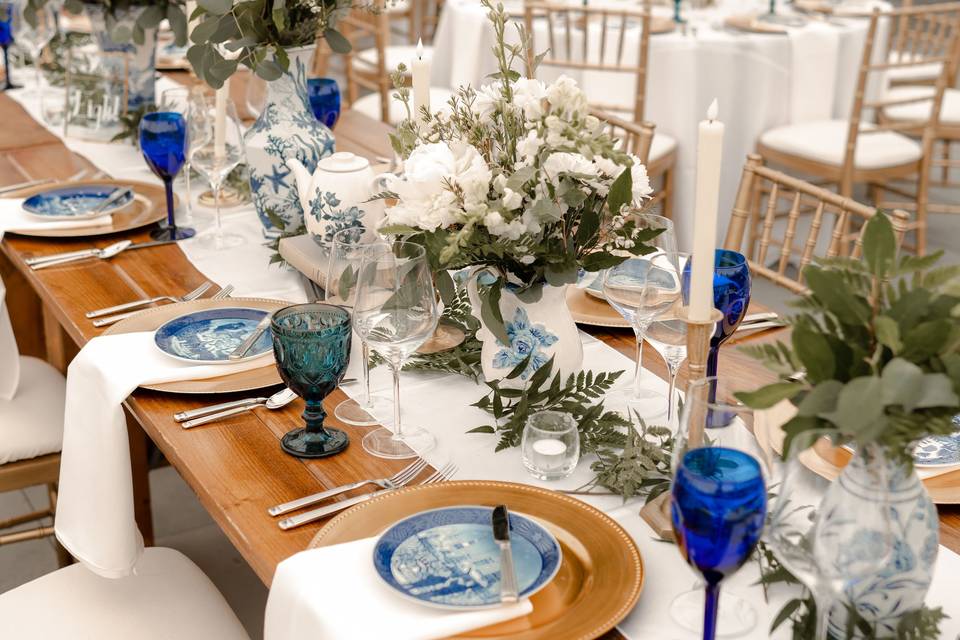 Tablescape