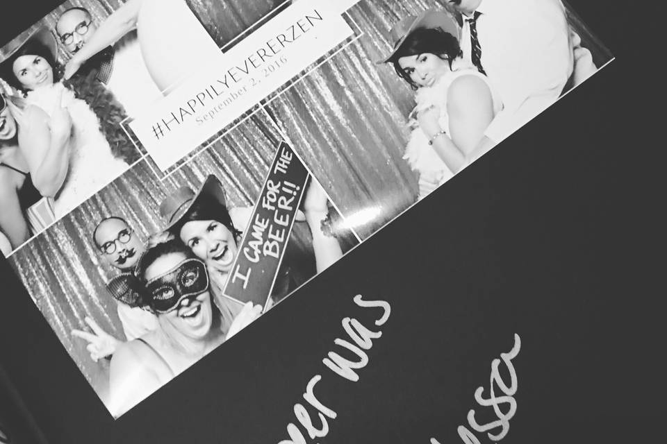 Everyday Elegance - Modern Open Air Photo Booth