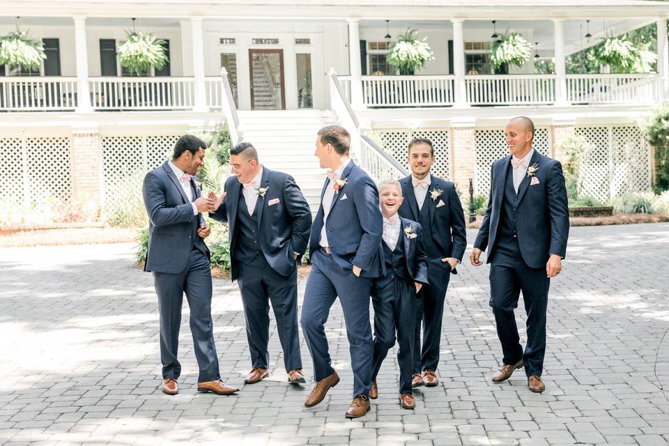 Groomsmen