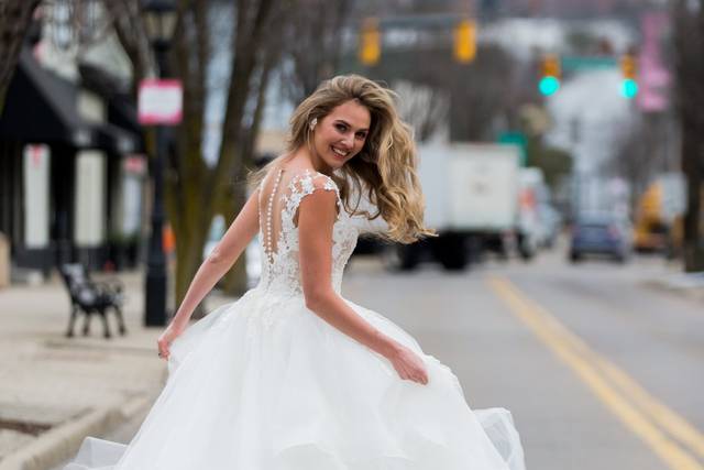 Carrie top bridal boutique