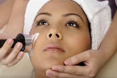 Naturally Ageless Med Spa