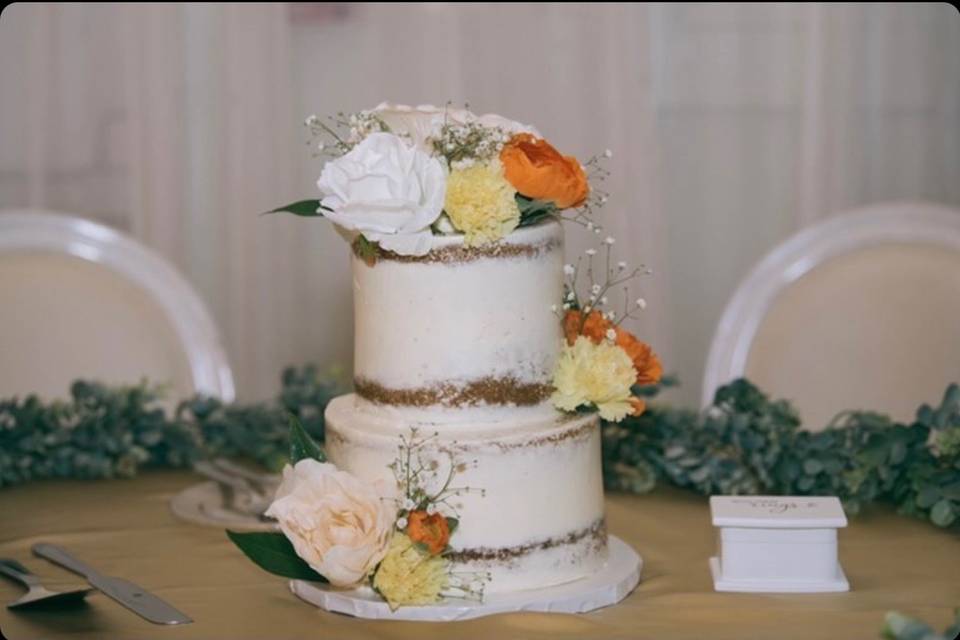 Floral semi-naked cake