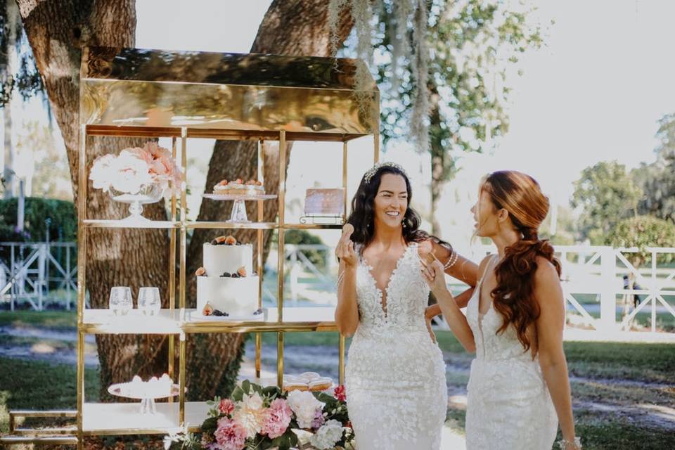 Dessert and cake cart