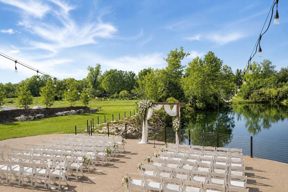 quarry_ceremony_setup_2400px.png