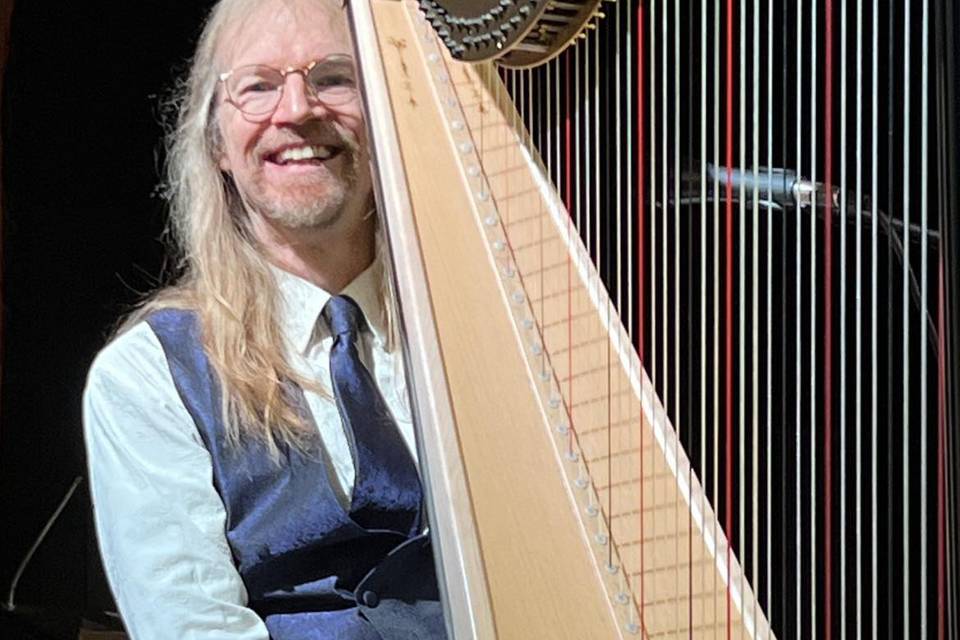 George Leverett, Harpist