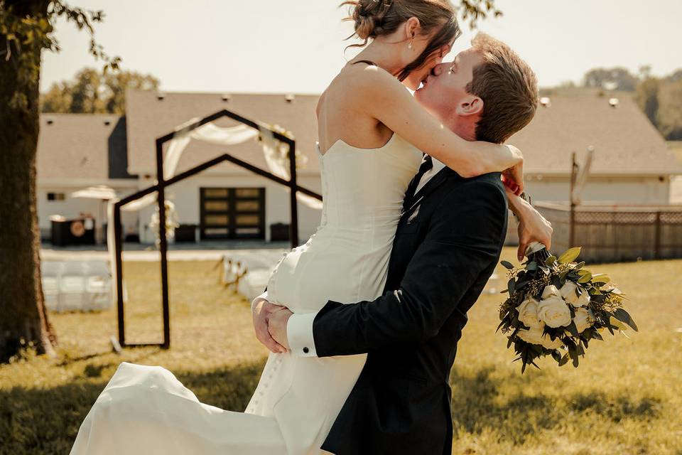 Complete Weddings + Events