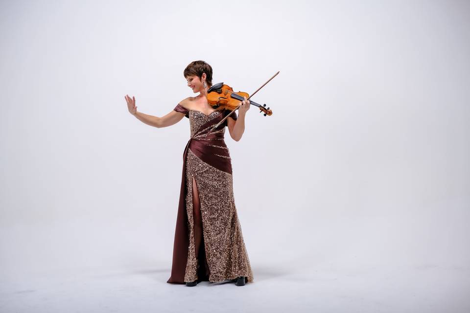 Rebecca Solo Violin