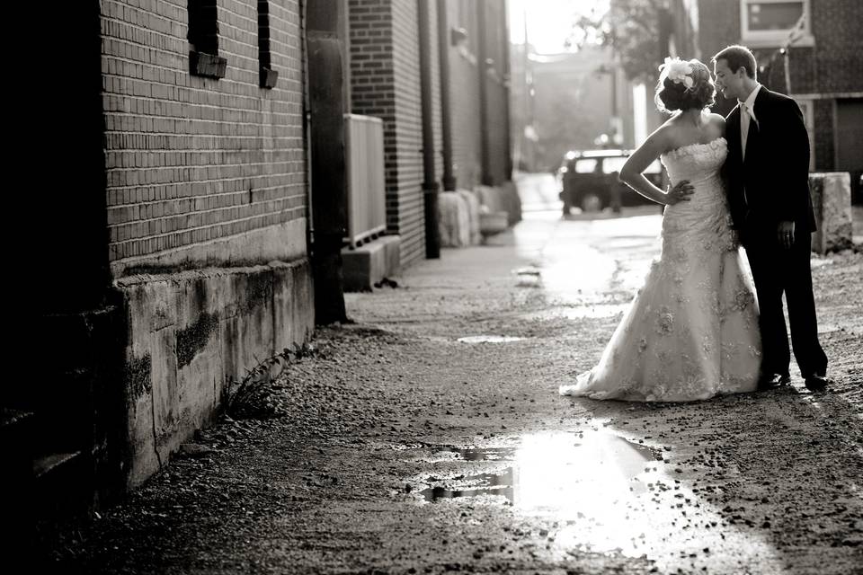 Since The Henry Clay is an inner city location, photo opportunities lie within the back alley between The Henry Clay and The Palace.