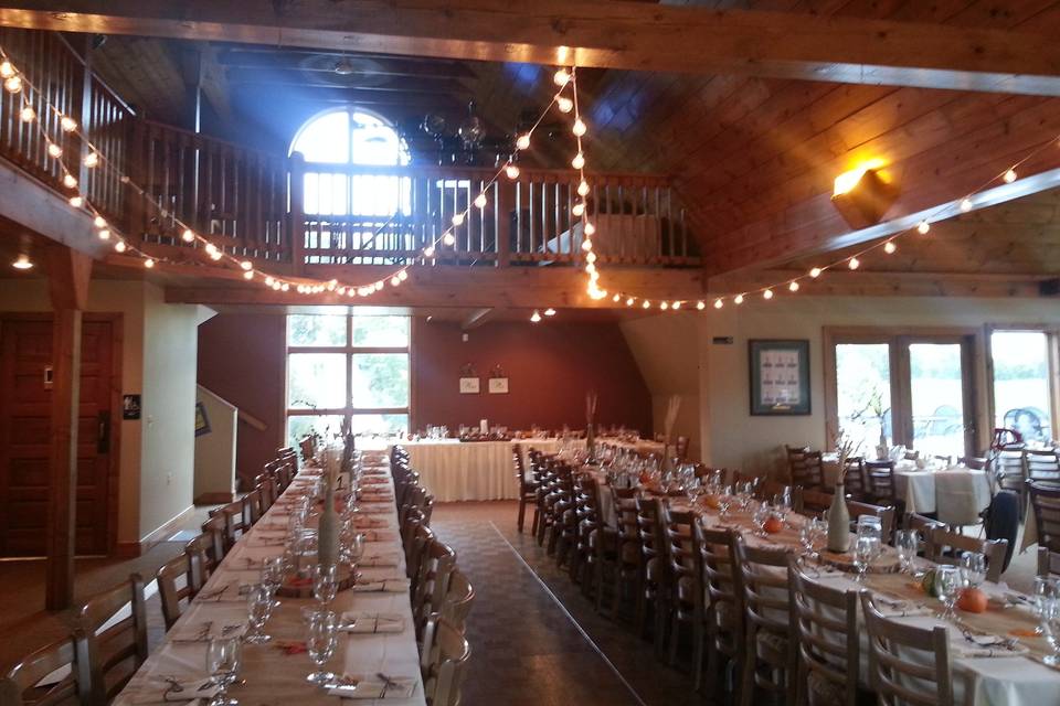 Banquet hall