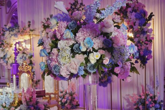 Weddings? Lets Bloom