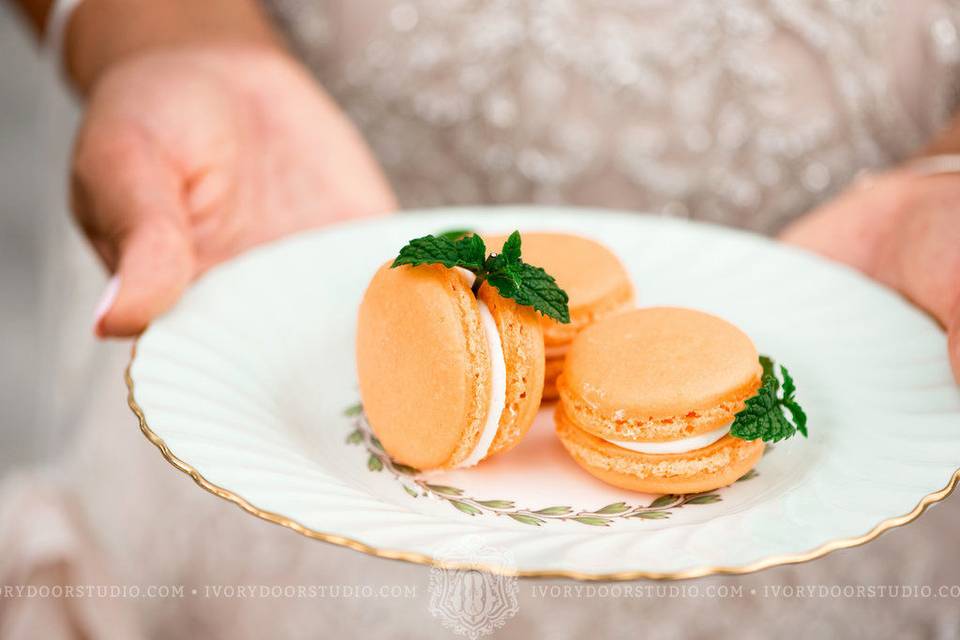 Orange macaroons