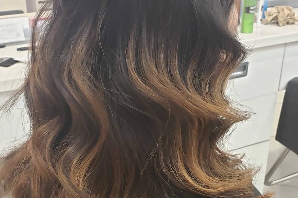 Turn Up the Volume Salon