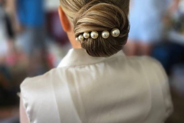 Sleek bun