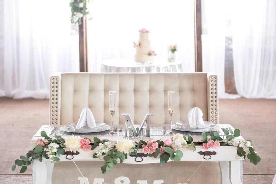 Sweetheart table