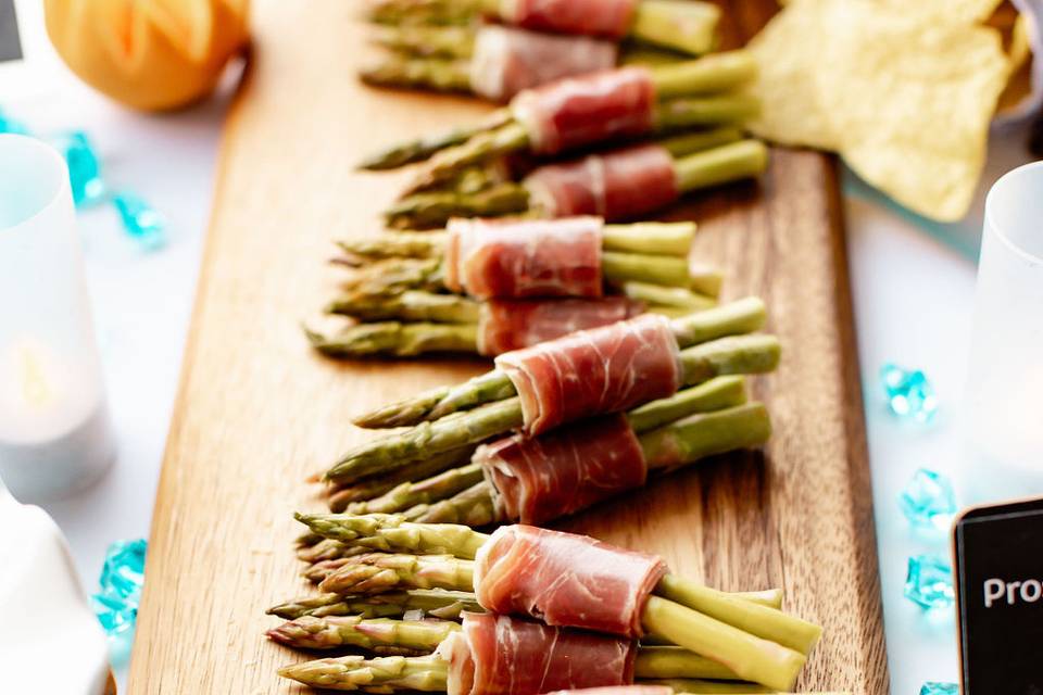 Champagne-Pickled Asparagus