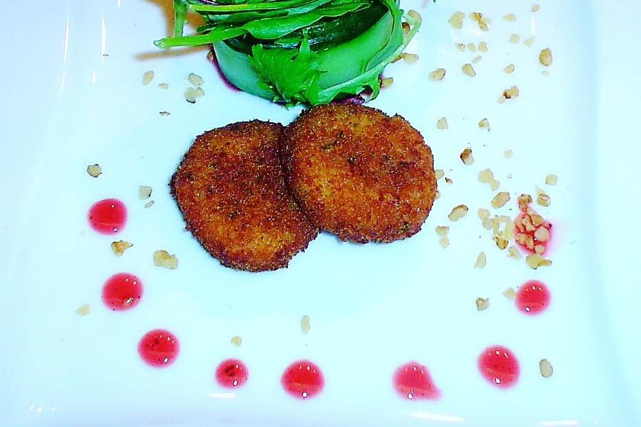 Fried Goat Cheese Raspberry Sa
