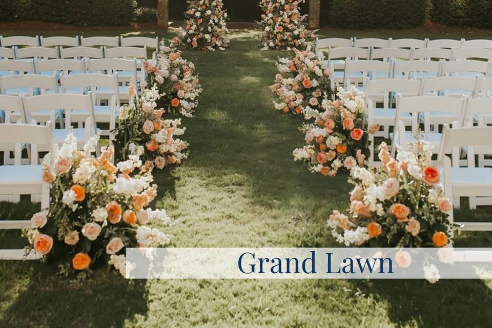 Grand Lawn