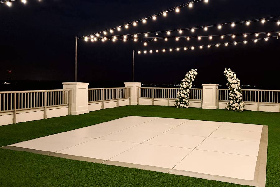 Ara Rooftop Dance Floor