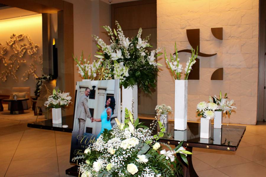 Hotel Effie Wedding Lobby