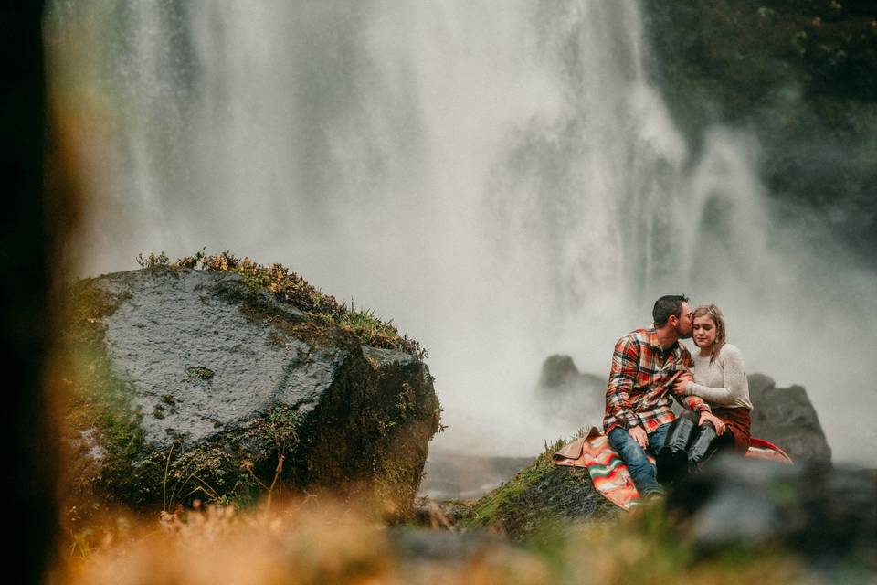 Wedding Photographer in Oregon
