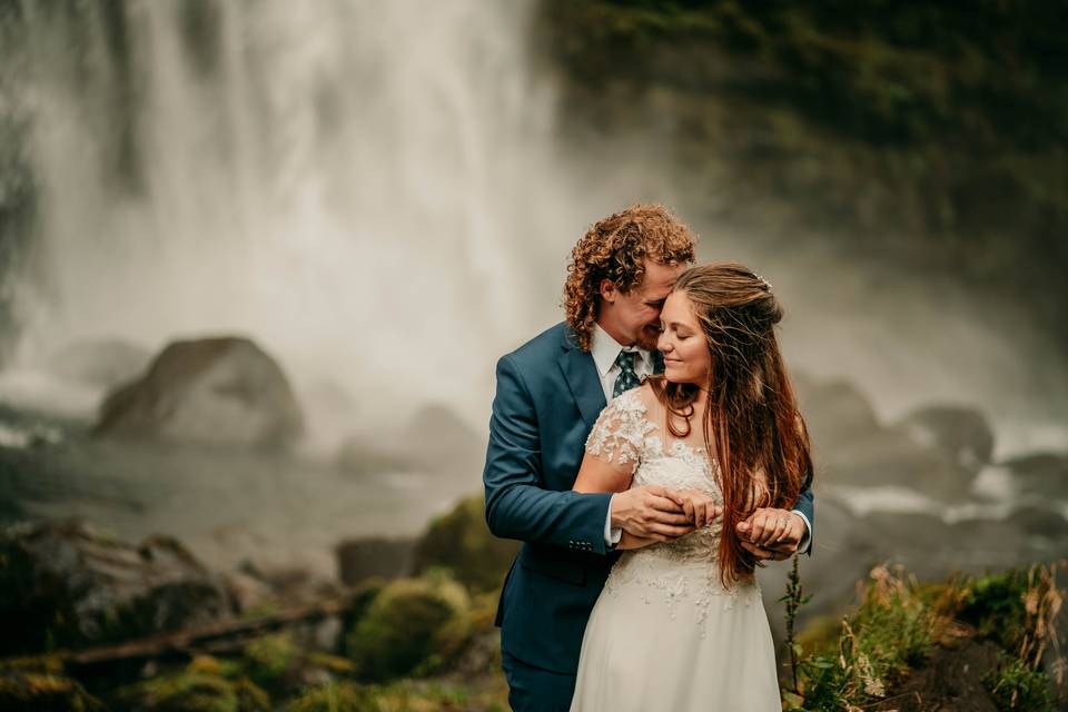 Elopement Photographer