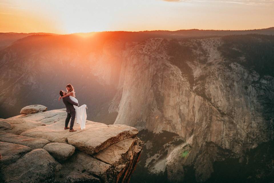 Elopement Photographer