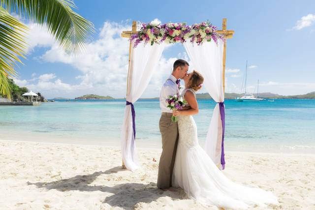 Secret Harbour Beach resort