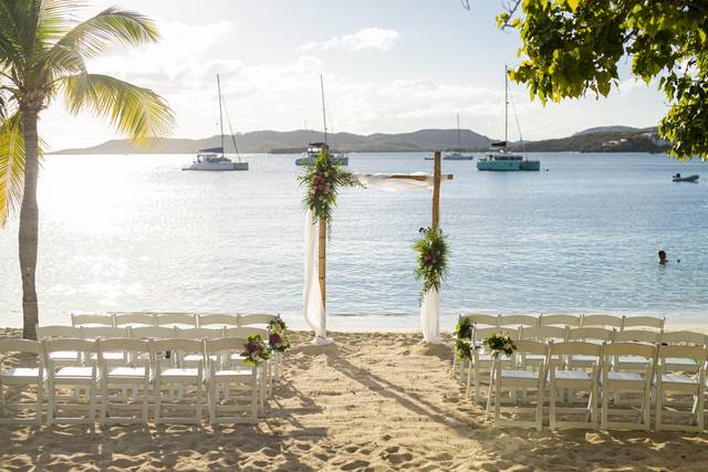 Secret Harbour Beach resort